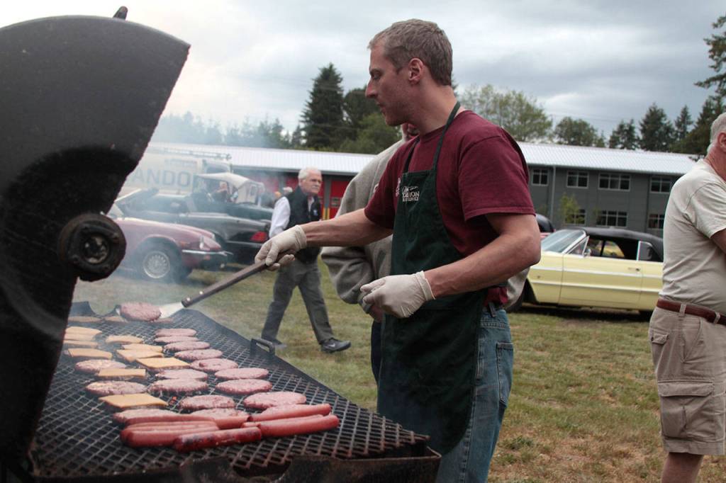 Let’s cruise: Year’s first car show returns to BI | Photo gallery