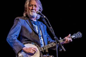 ‘String Wizard’ to rock special one-night Bainbridge house show