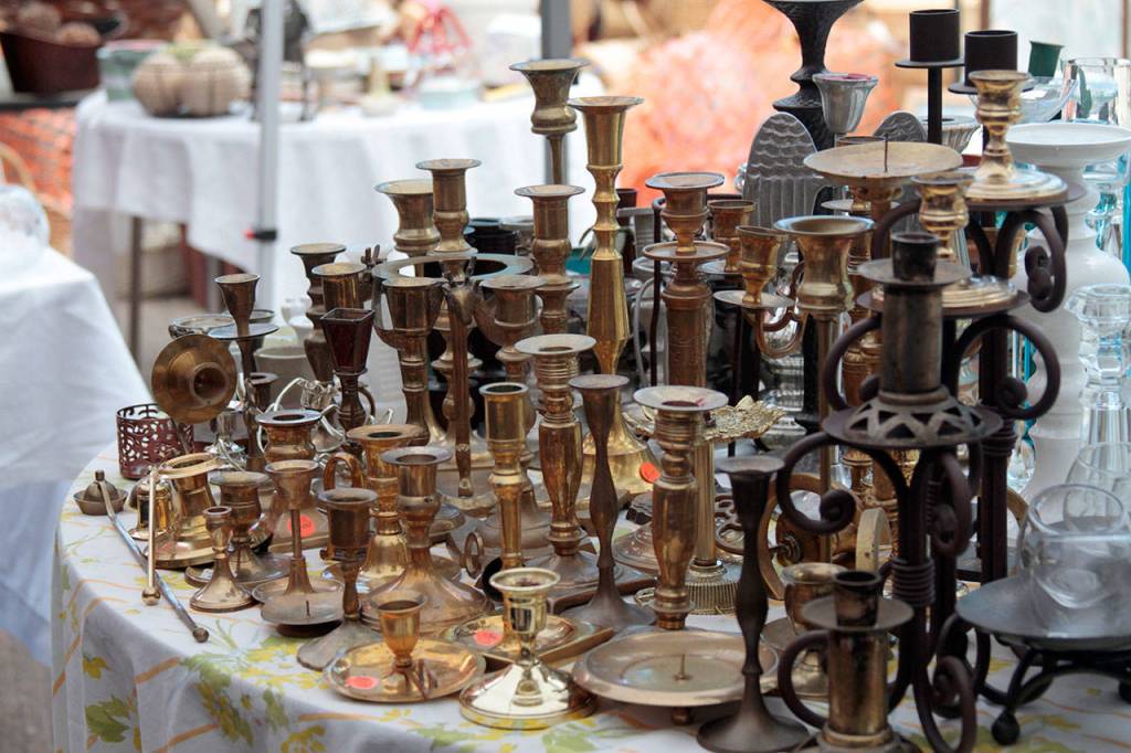 Sneek a peek: Behind the scenes at the Rotary auction | Photo gallery