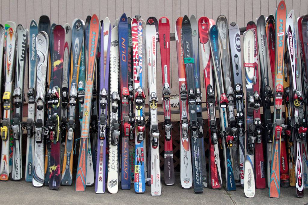 Sneek a peek: Behind the scenes at the Rotary auction | Photo gallery