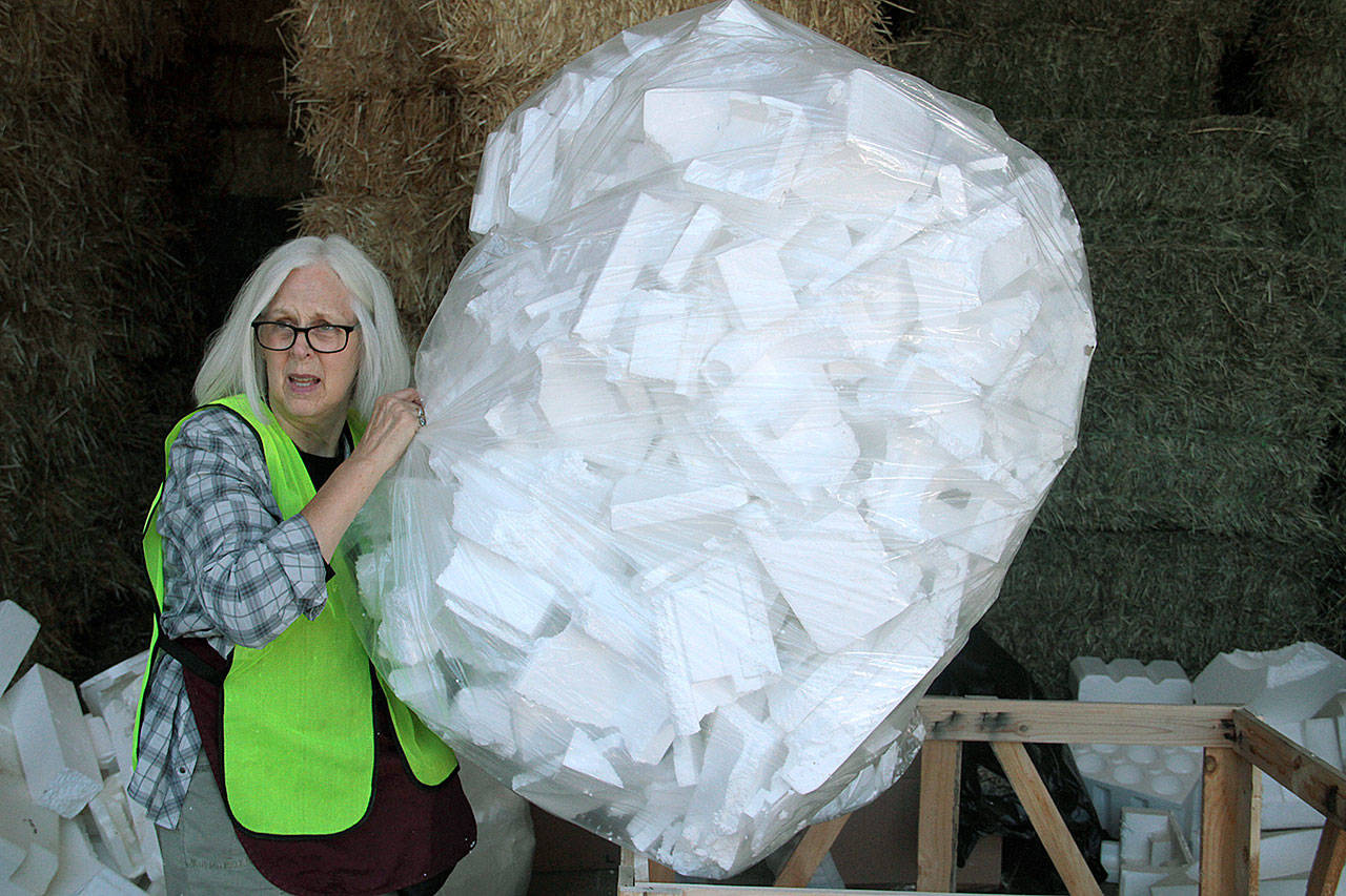 Holding the bag | Photo of the day 7.21