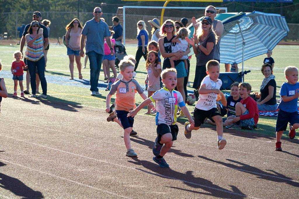 Still swiftly: Kiwanis All-Comers Track Meet draws a speedy, spirited crowd | Photo gallery