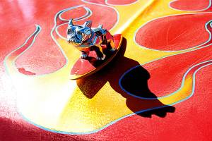 What’s under the hood, Dog? | Photo of the day 7.31