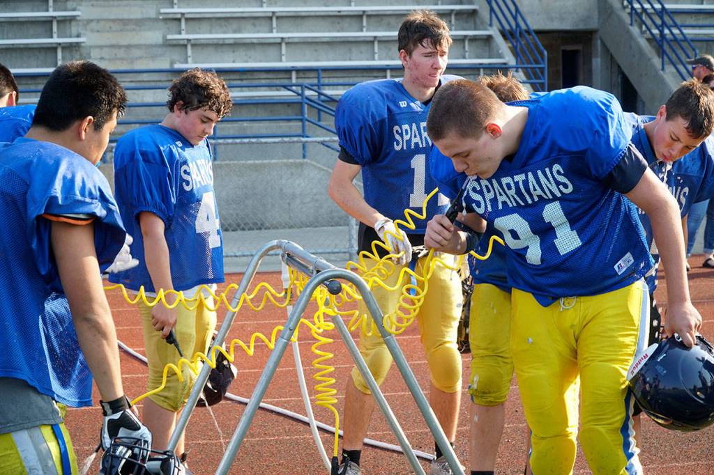 Spartans gear up for the gridiron | Photo gallery