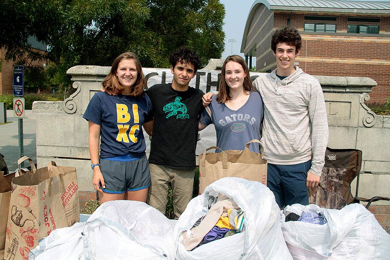 Giving back on Bainbridge | Photo of the day 8.20