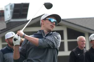 Playing in the shade(s) | Photo of the day 9.10