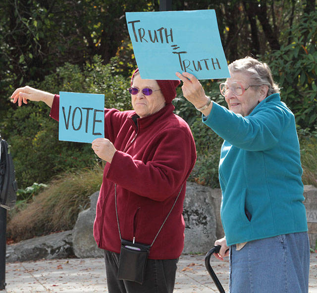 Stop Kavanaugh Vigil on Bainbridge | Photo gallery