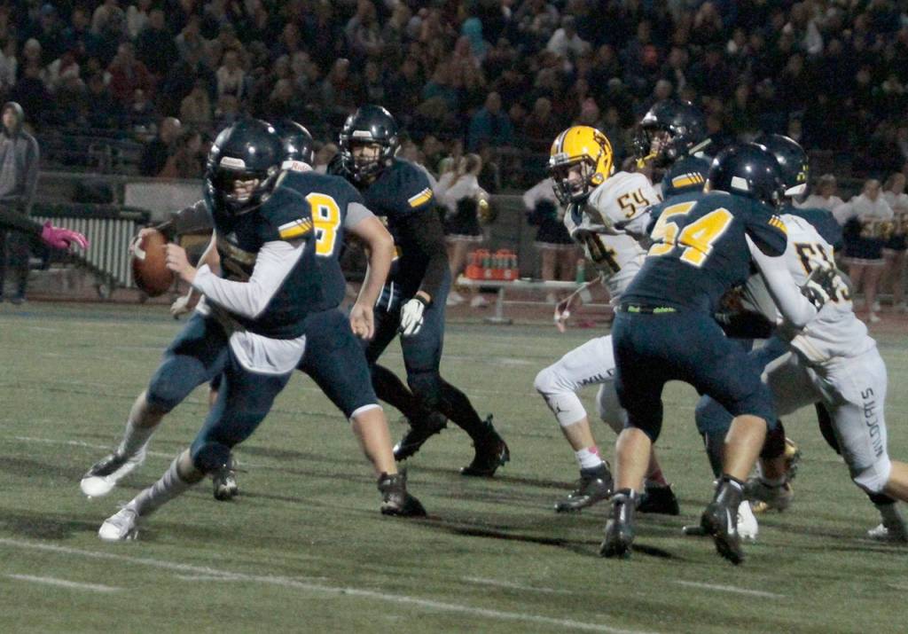 Spartans snag Senior Night football win | Photo gallery