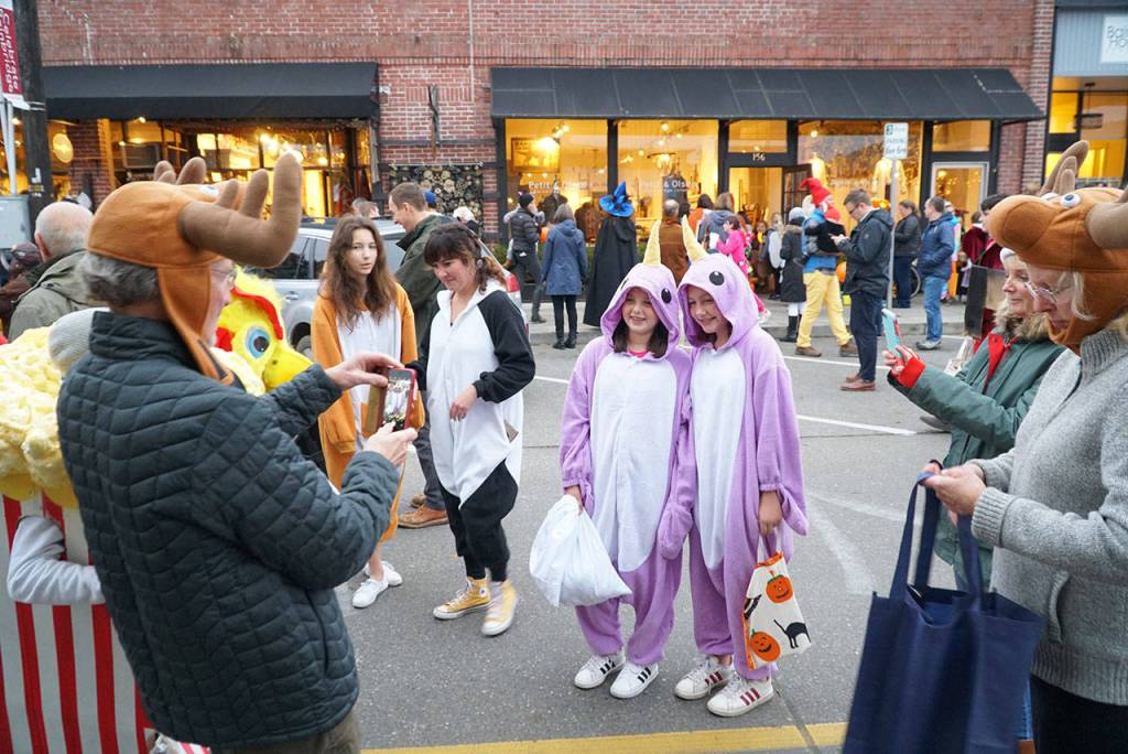 Wicked walk: Images from trick-or-treat night downtown | Photo gallery
