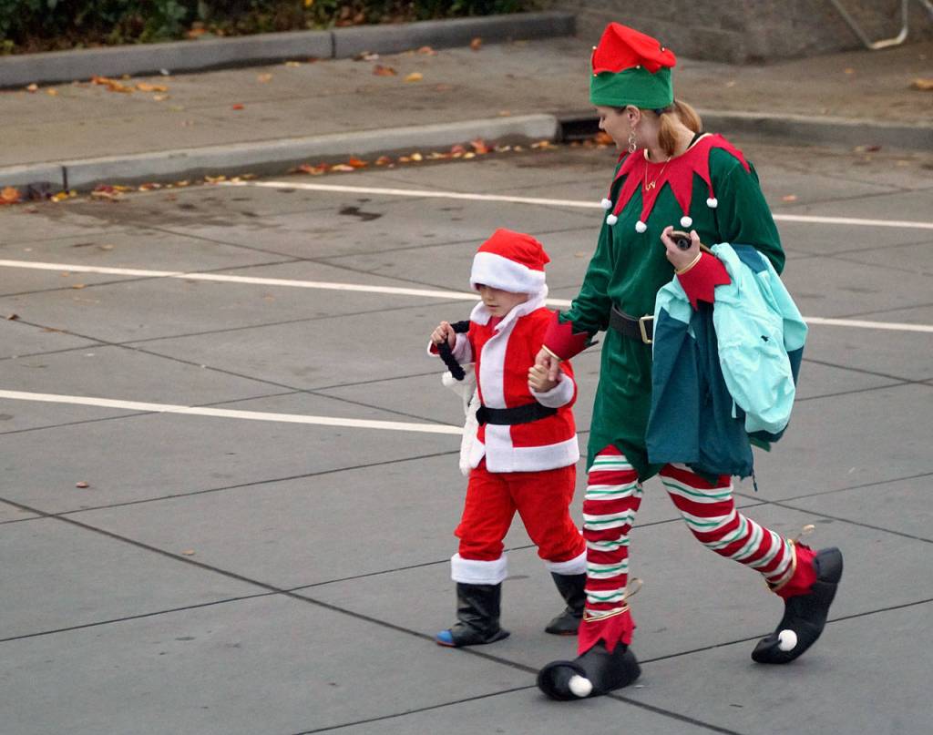 Wicked walk: Images from trick-or-treat night downtown | Photo gallery