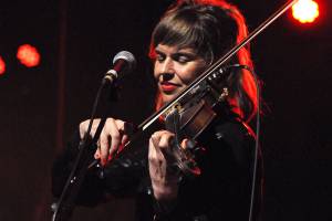 Kathryn Claire plays live in Lynwood Saturday