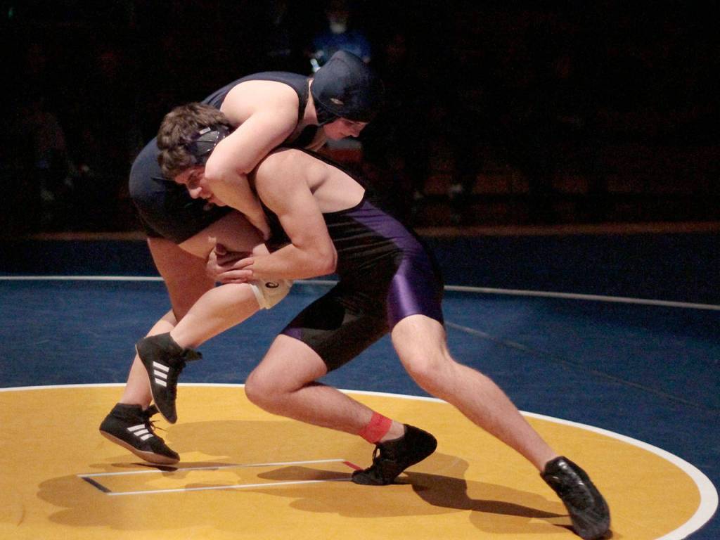 Spartans 2-0 in year’s first home wrestling match | Photo gallery