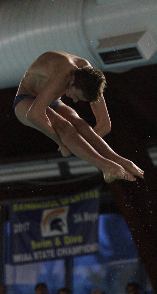 Bainbridge vs. Eastside Catholic | Photo gallery