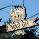 Burns is back for Treehouse Celtic party