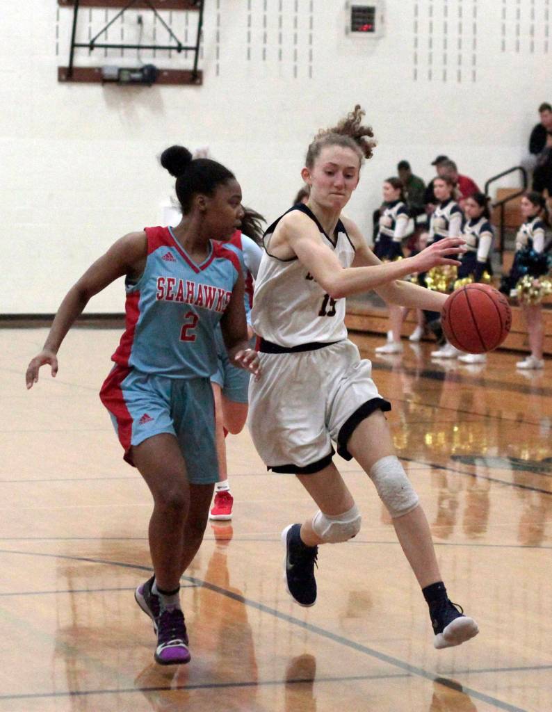Island girls send Seahawks home with loss in varsity basketball | Photo gallery