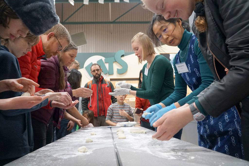 Mochi moments: Images from the 30th annual New Year’s gathering | Photo gallery