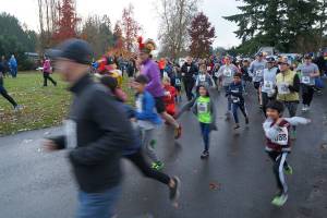 Turkey Trot raises thousands for Helpline House