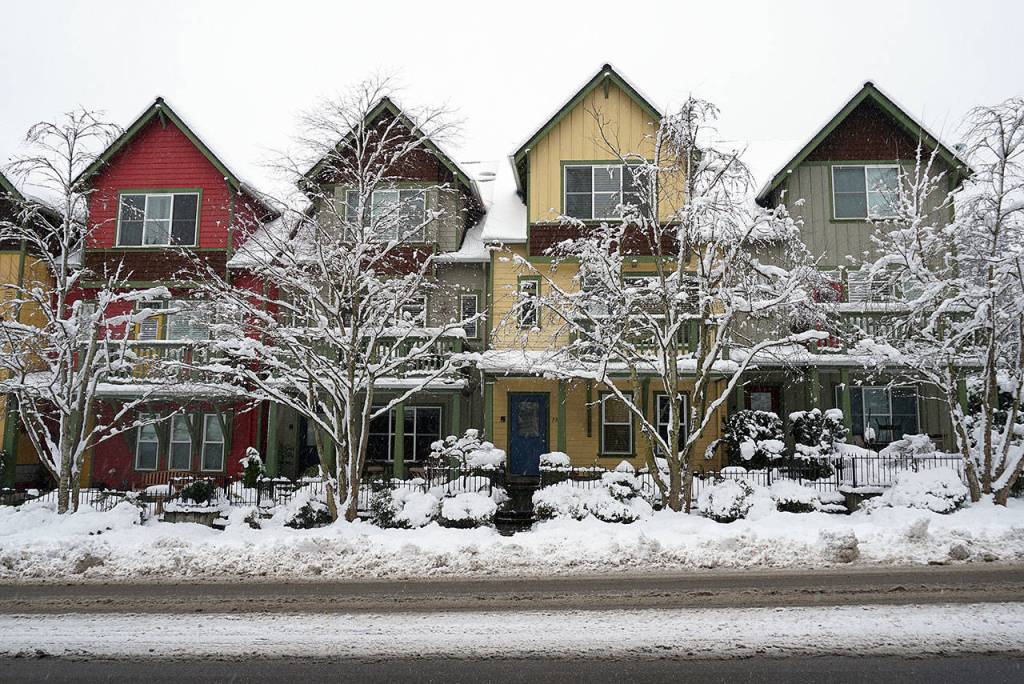 Mo’ snow: Photos of the final days of ‘Snowmageddon’ on BI | Photo gallery