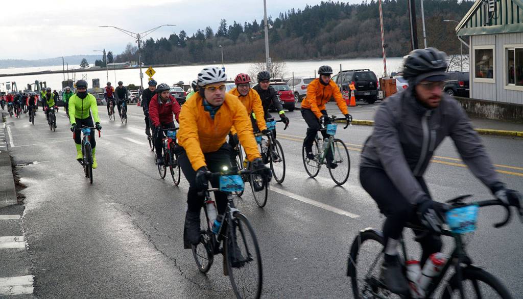 Chilly Hilly retakes island streets to start cycling season | Photo gallery
