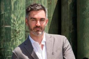 Seattle author debuts Bainbridge-set novel