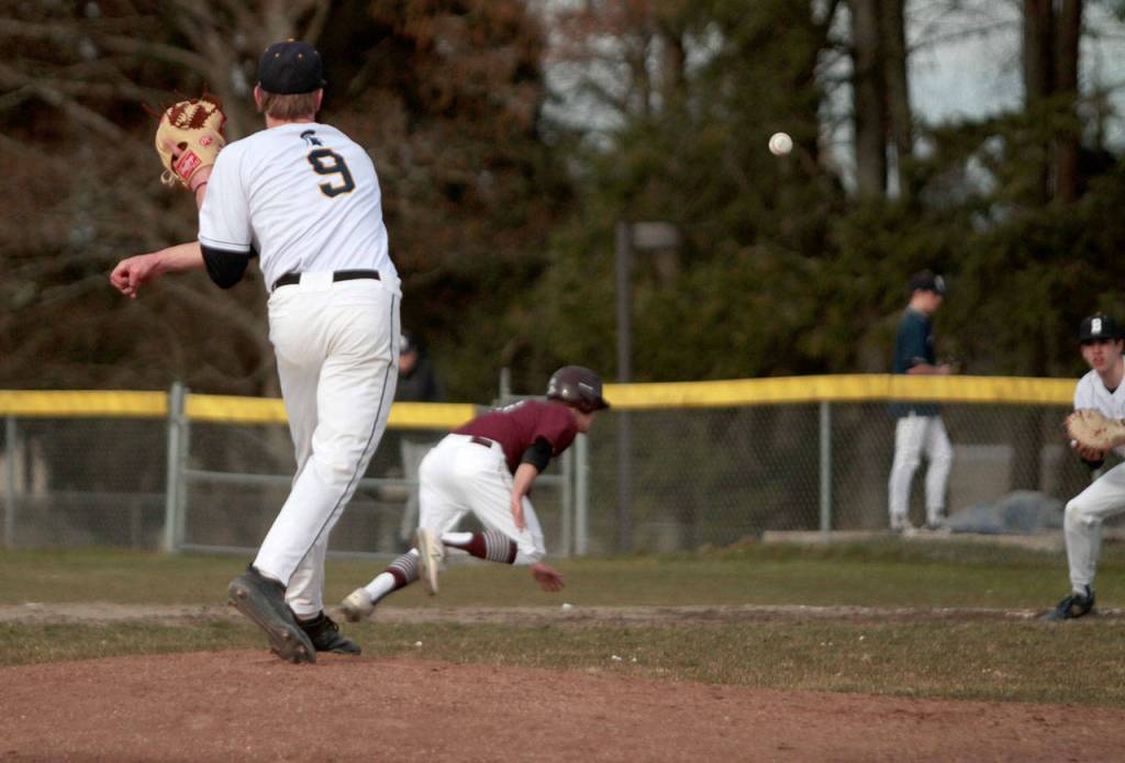 Spartan sluggers defeat Mercer Island 9-1 | Photo gallery