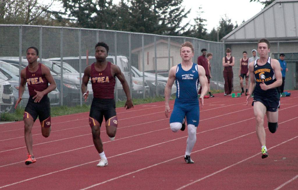 Fleet feet excel at four-school track-and-field meet | Photo gallery