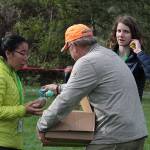 One for the bunny, two for the show, three to get ready… | Photo gallery