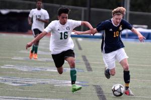 Bainbridge down 4-3 in boys soccer slump against Franklin