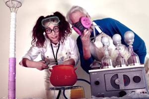 Absurdist ABBA: Lesser Known Players mount puzzling pop-inspired whodunit