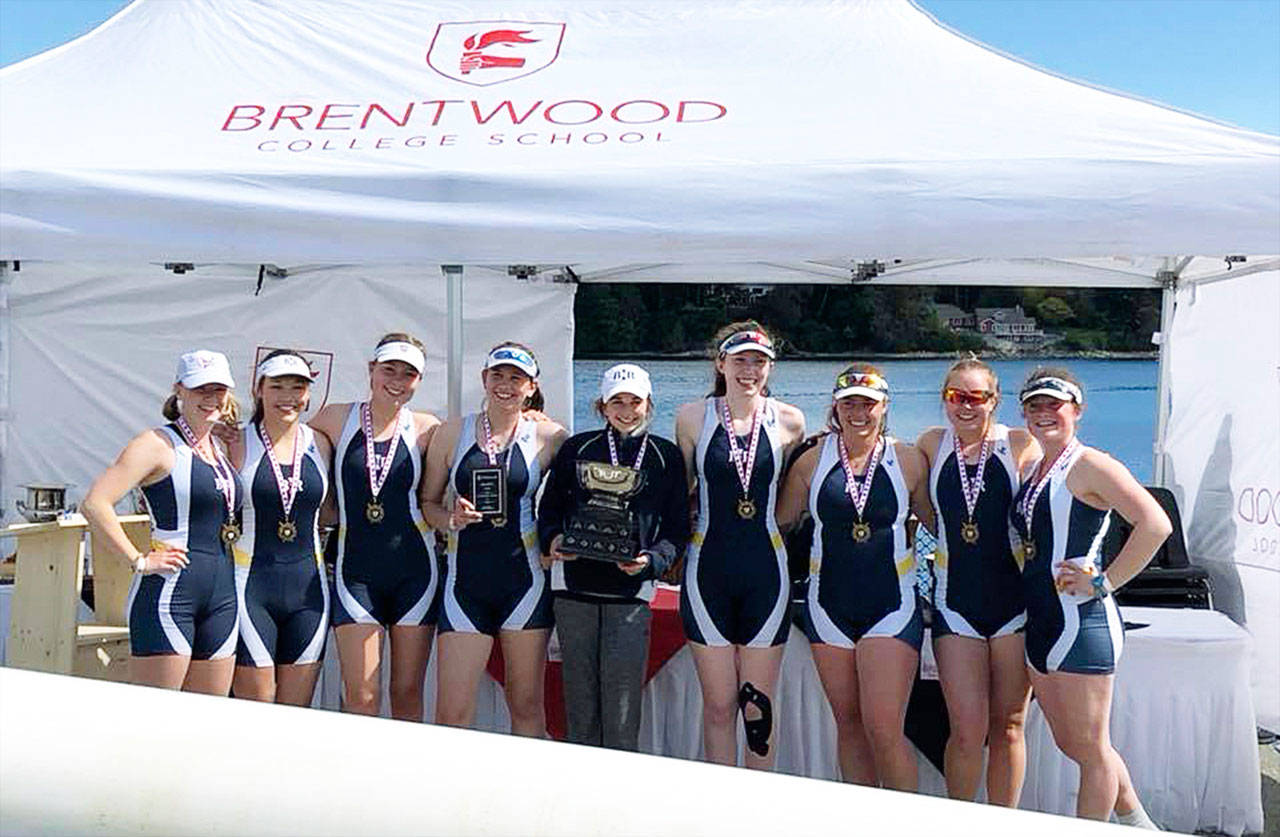 Bainbridge rowers sweep spring regattas