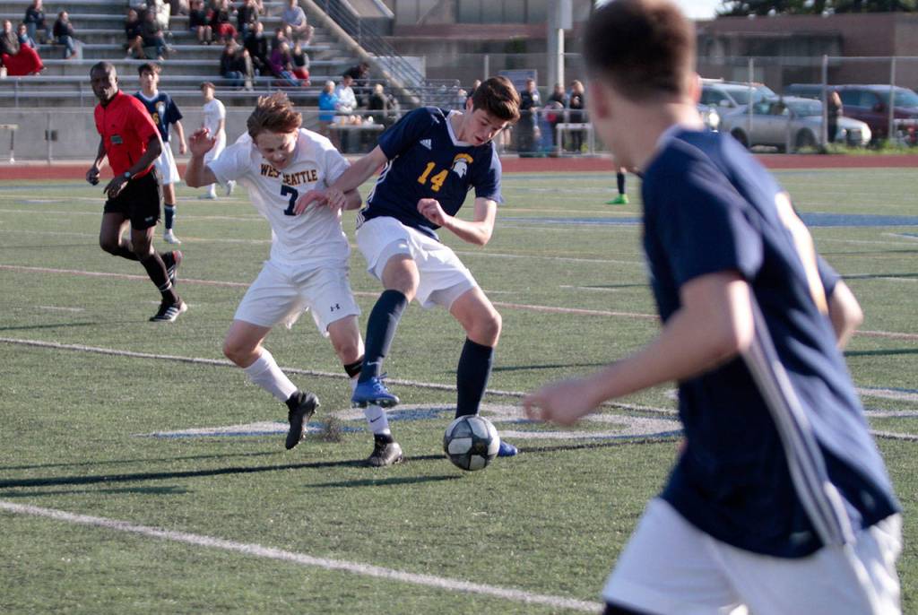 West Seattle bests BHS boys in soccer Senior Night slump | Photo gallery