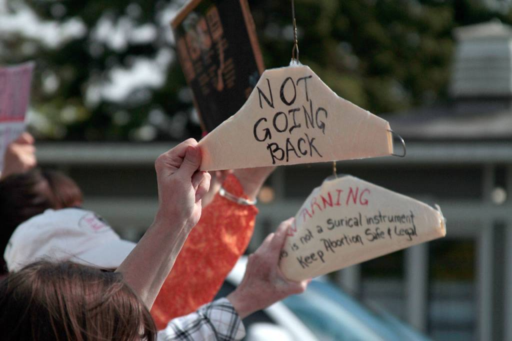 Pro-choice rally takes to Winslow waypoint protesting radical abortion laws | Photo gallery