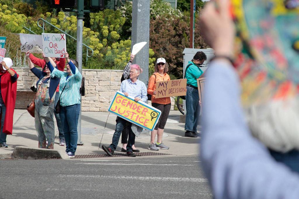 Pro-choice rally takes to Winslow waypoint protesting radical abortion laws | Photo gallery