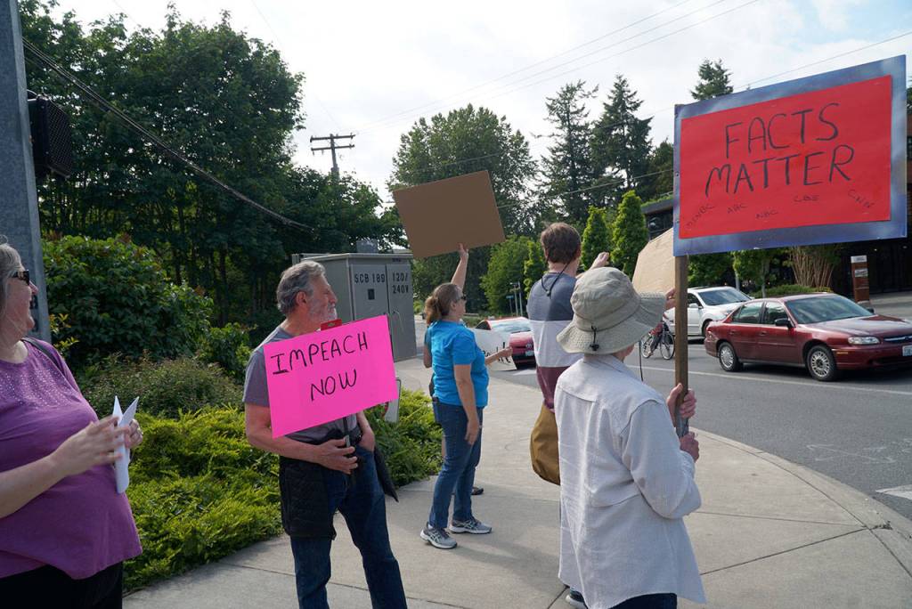 Winslow demonstrators call for Trump impeachment | Photo gallery