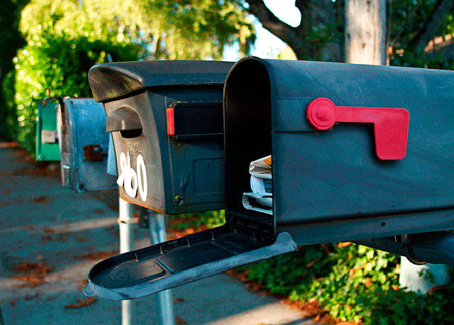 Please mind your manners and MYOB | Letter to the editor