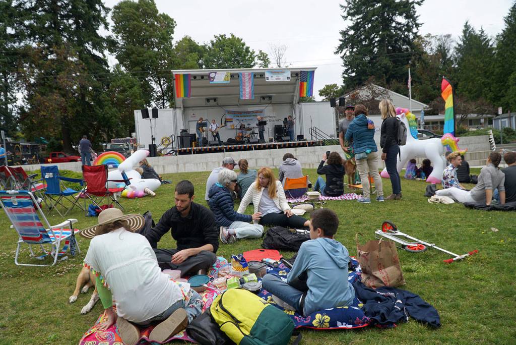 Pictures of Pride: Third Bainbridge festival draws biggest crowd yet — Part I | Photo gallery