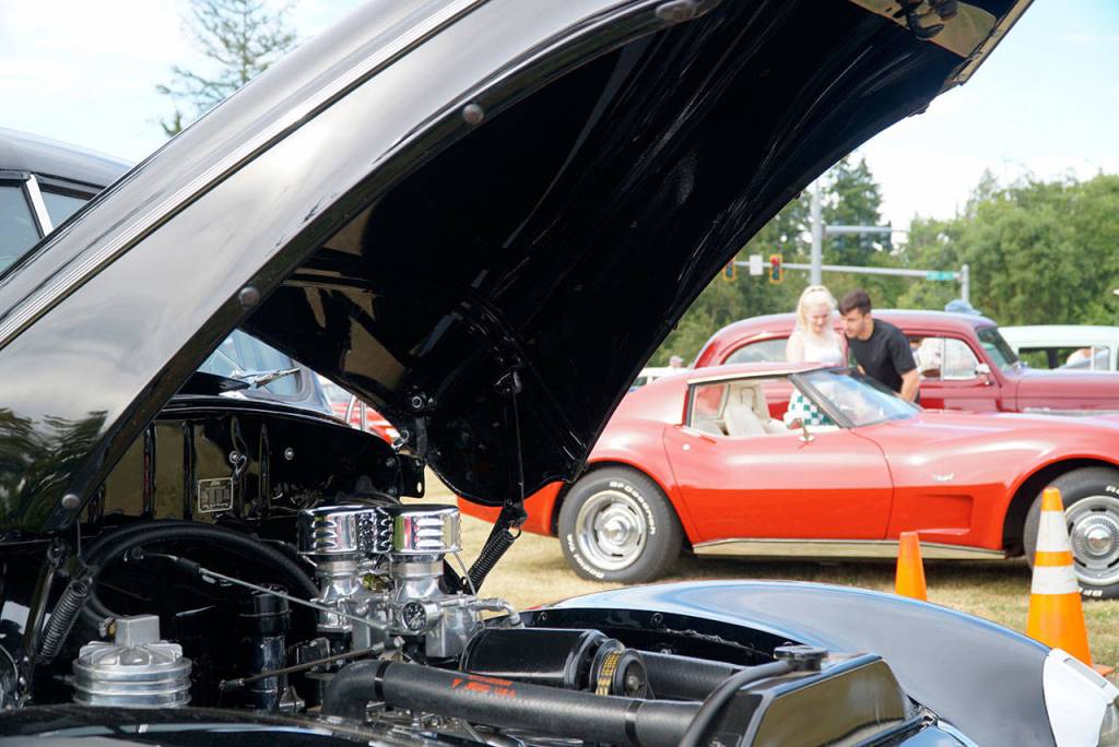 Classic Car Cruise-In returns to highway intersection | Photo gallery