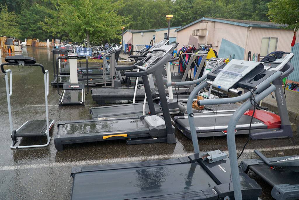 A peek before the preview: A look behind-the-scenes at the annual BI Rotary Auction and Rummage Sale - Part I | Photo gallery