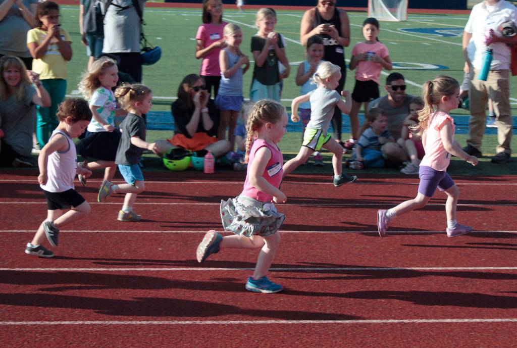 A speedy start: Year’s first All-Comers Track Meet draws eager crowd | Photo gallery