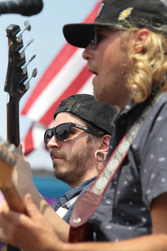 More 4 - A July Fourth extravaganza, Part 2 | Photo gallery