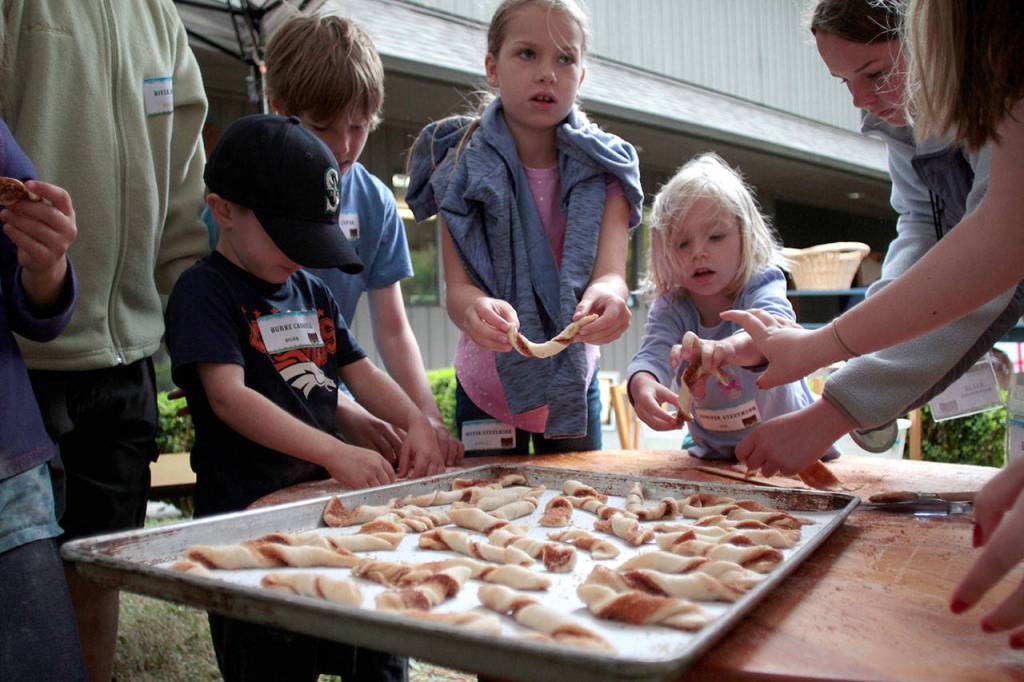 Living ‘On the Frontier’ at Rolling Bay Presbyterian bible school | Photo gallery