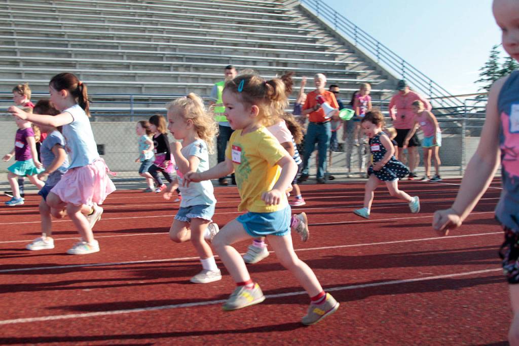 Swift shots from the third Kiwanis track meet | Photo gallery