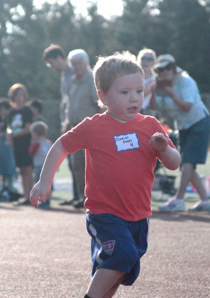 Swift shots from the third Kiwanis track meet | Photo gallery