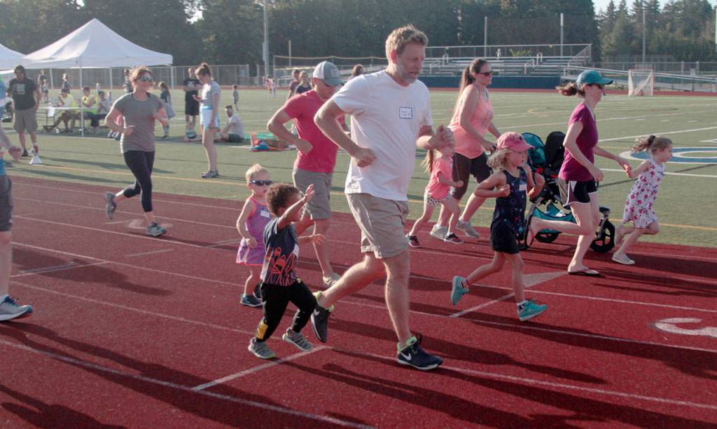 Hasty moments: Pictures from the fifth Kiwanis All-Comers Track Meet | Photo gallery