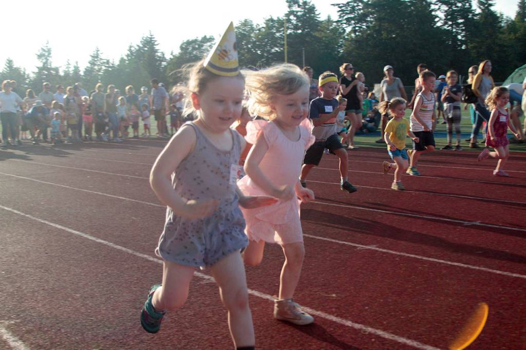 Hasty moments: Pictures from the fifth Kiwanis All-Comers Track Meet | Photo gallery