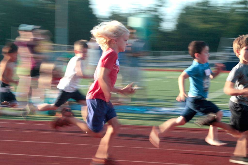 Hasty moments: Pictures from the fifth Kiwanis All-Comers Track Meet | Photo gallery