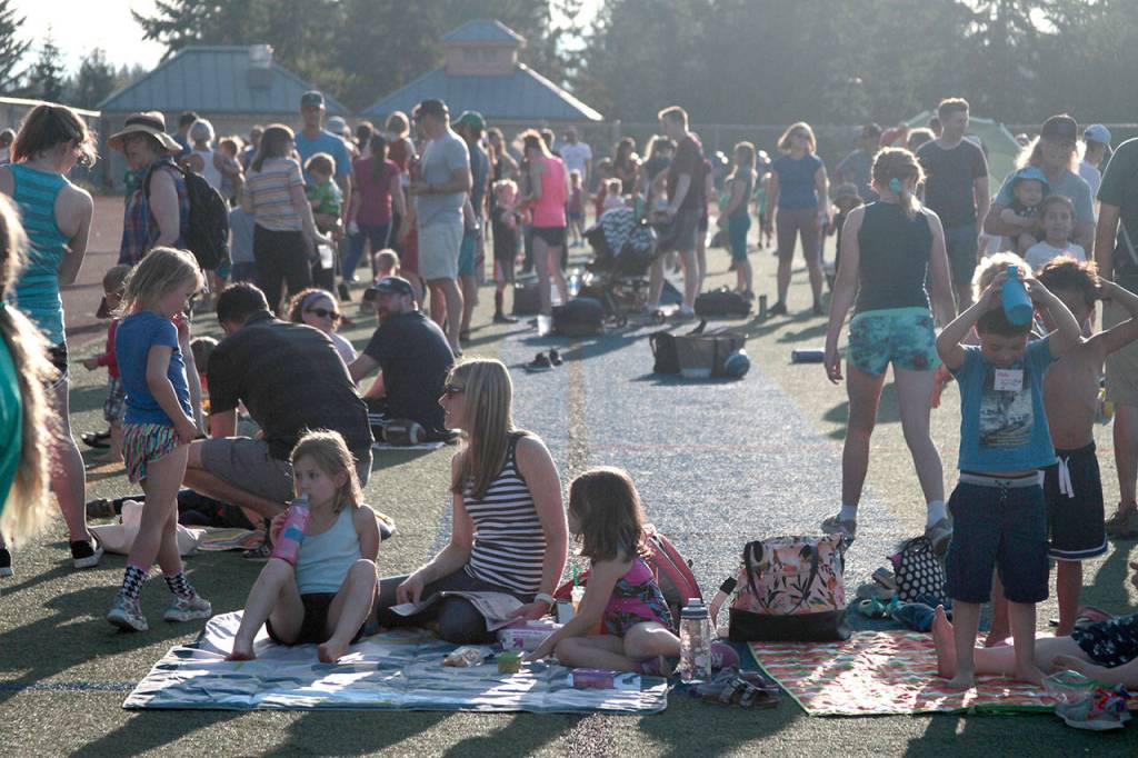 Hasty moments: Pictures from the fifth Kiwanis All-Comers Track Meet | Photo gallery