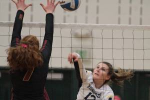 Lakeside nips Spartans at home