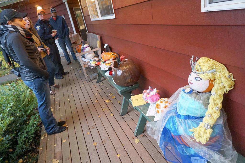 Carden Country School Pumpkin Parade boasts bevy of gorgeous gourds | Photo gallery