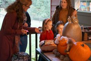 Carden Country School Pumpkin Parade boasts bevy of gorgeous gourds | Photo gallery